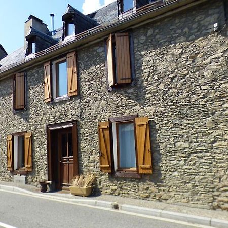 Maison Familiale Pour 8 Saint-Aventin Εξωτερικό φωτογραφία