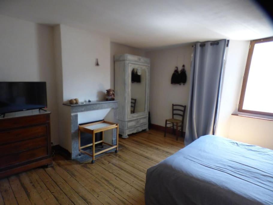 Maison Familiale Pour 8 Saint-Aventin Εξωτερικό φωτογραφία