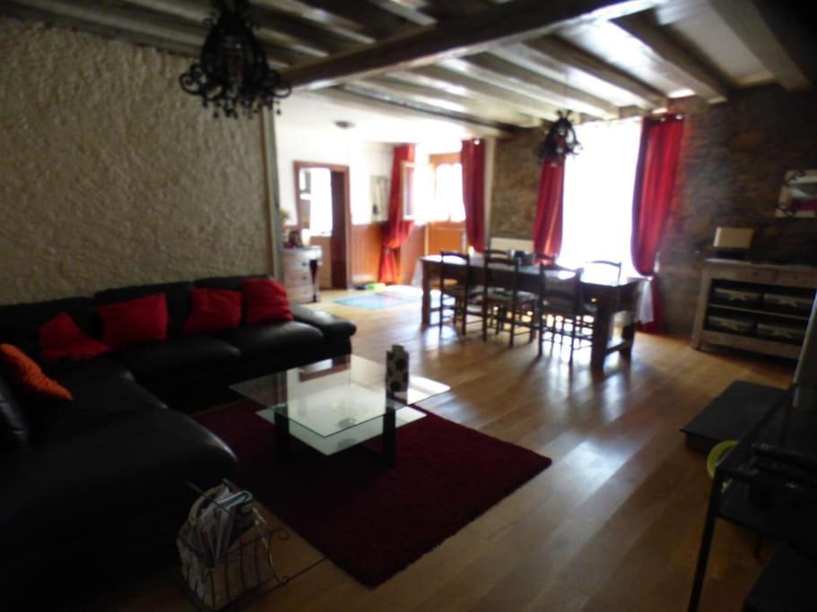 Maison Familiale Pour 8 Saint-Aventin Εξωτερικό φωτογραφία