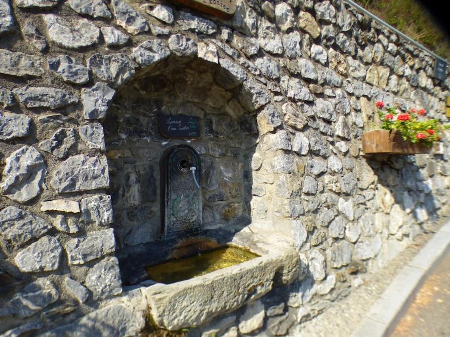 Maison Familiale Pour 8 Saint-Aventin Εξωτερικό φωτογραφία
