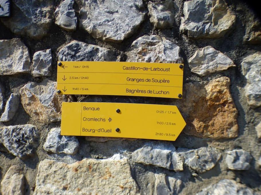 Maison Familiale Pour 8 Saint-Aventin Εξωτερικό φωτογραφία
